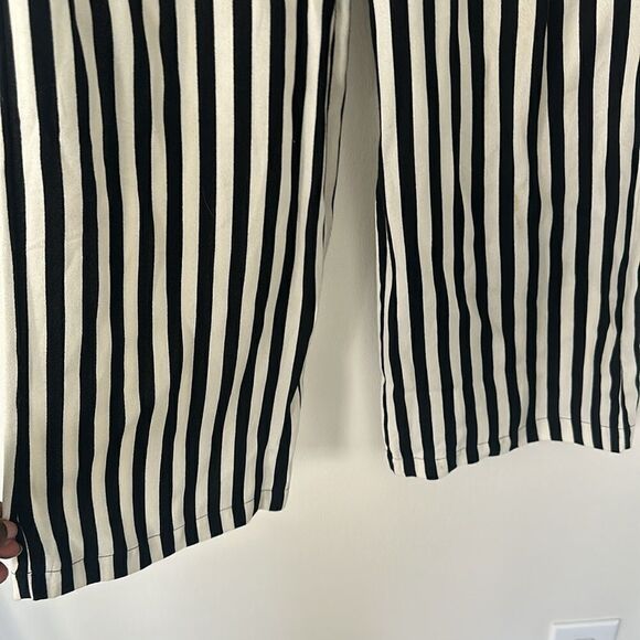 Reformation B&W Vertical Striped Wide Leg Pants S - Picture 4 of 7